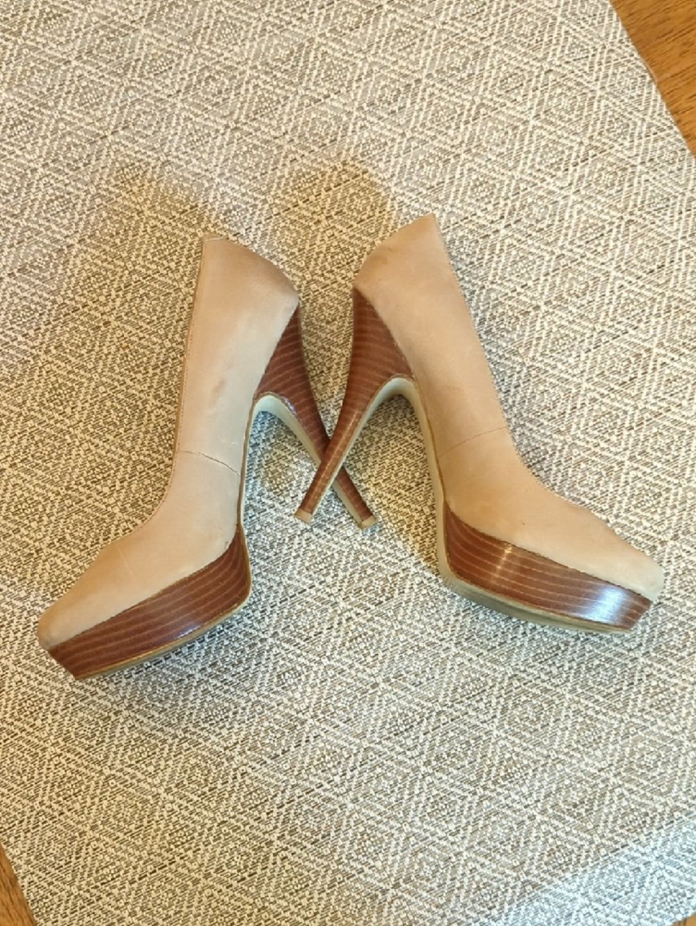 Enzo Angiolini Beige Taupe Tan Platform Pumps Almond Toe - Picture 4 of 8